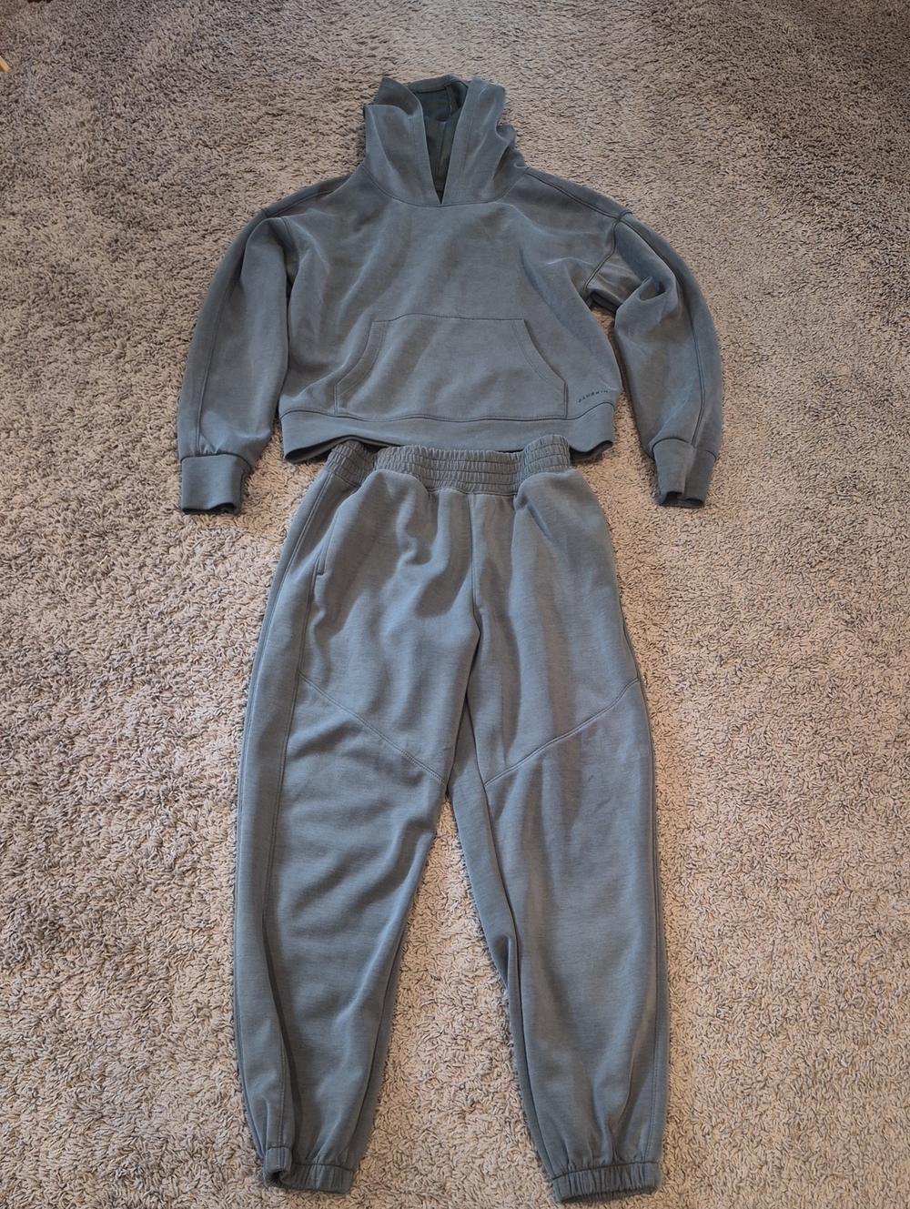 Danskin Girls Olive Green Matching Set